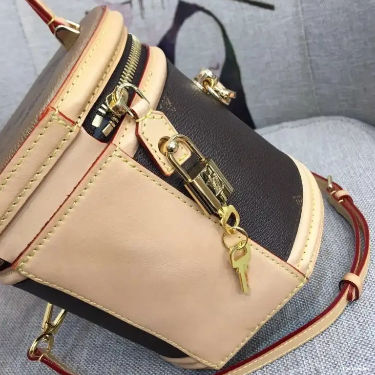 Fashionreps Bags LV 19B570324 0814